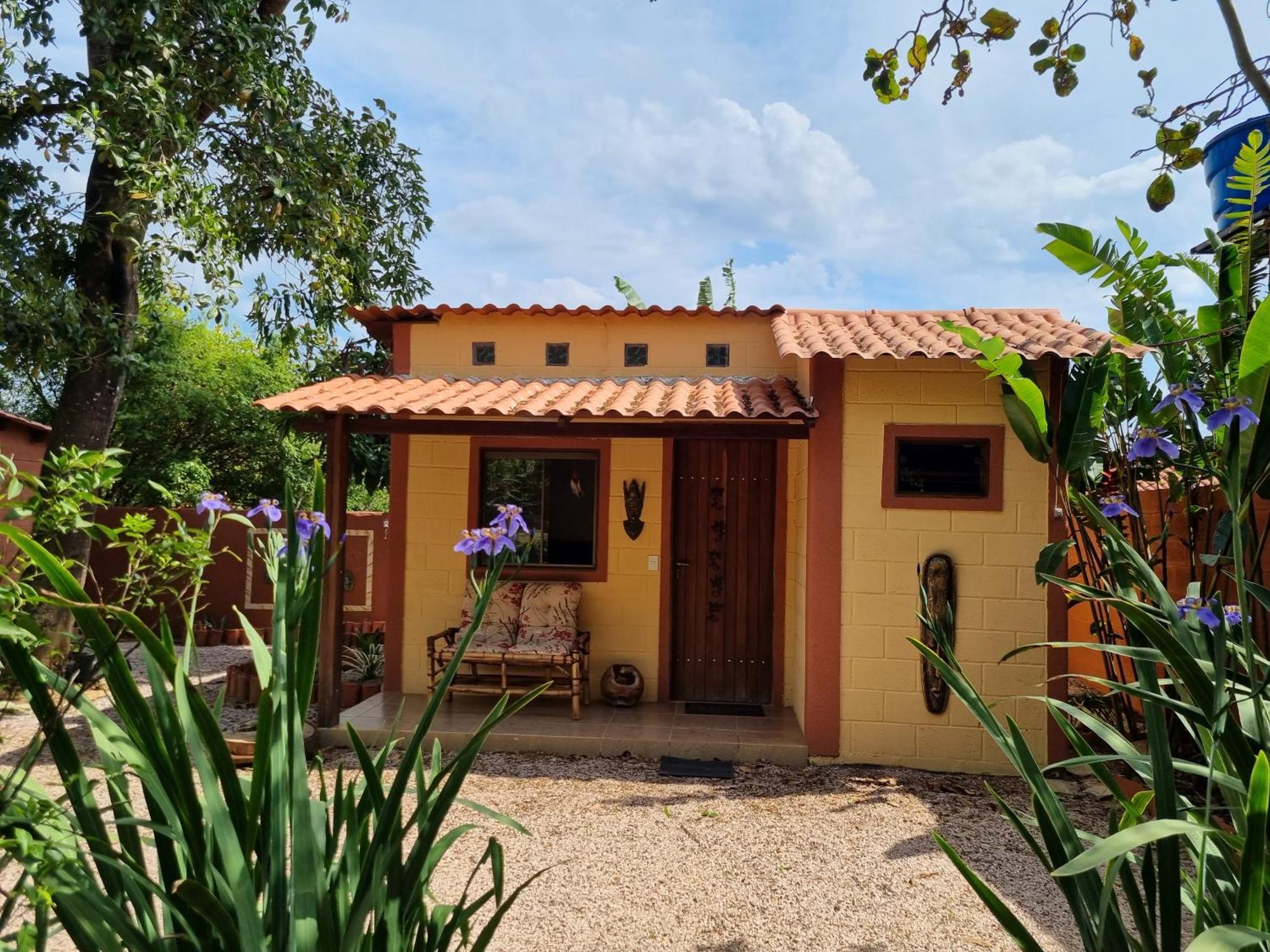 Free Soul House - Localizacao Ideal No Centrinho Alto Paraiso de Goias Exterior photo