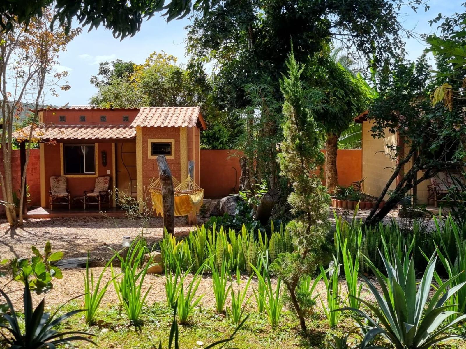 Free Soul House - Localizacao Ideal No Centrinho Alto Paraiso de Goias Exterior photo